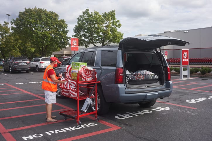 Inside Target S Curbside Pickup Process Before During And After